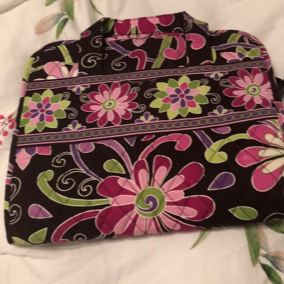 VERA BRADLEY TRAVEL CASE - Picture 1 of 1